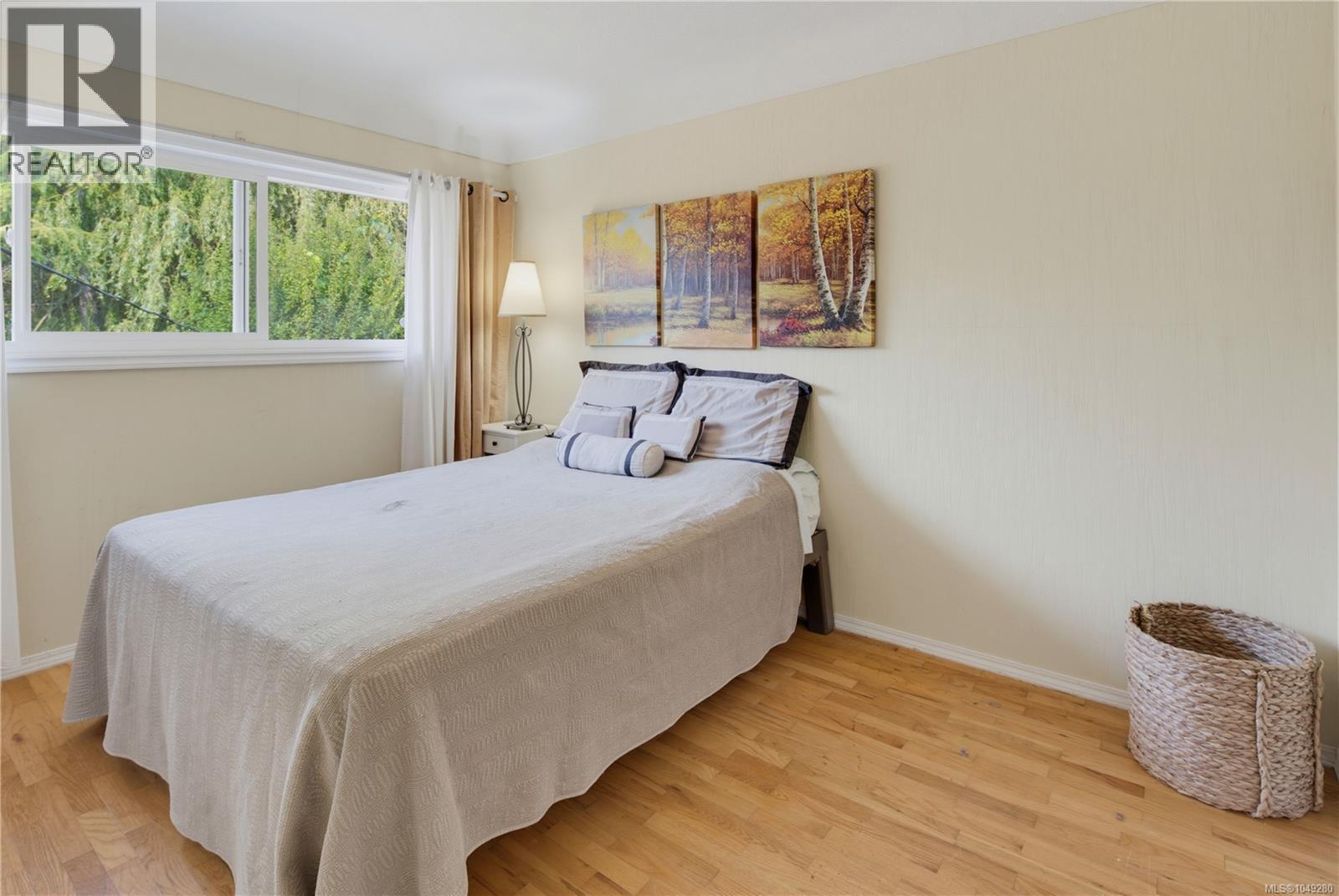 4260 Springridge Cres - 9