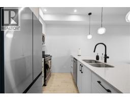 205 947 Whirlaway Cres, Langford, BC V9B6Z9 Photo 12