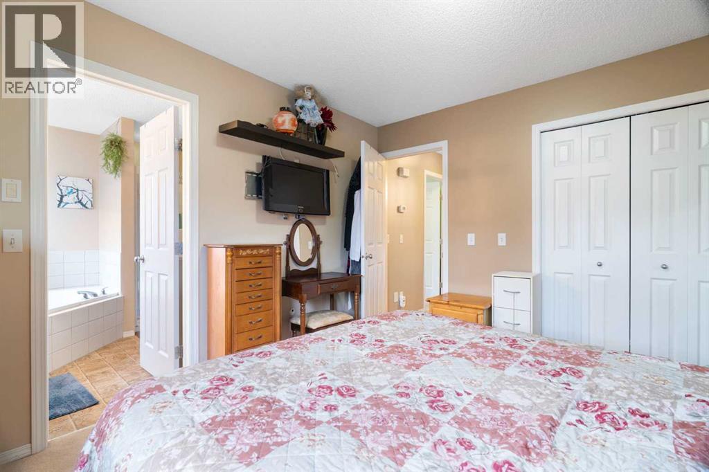 128 Copperstone Grove SE - 25
