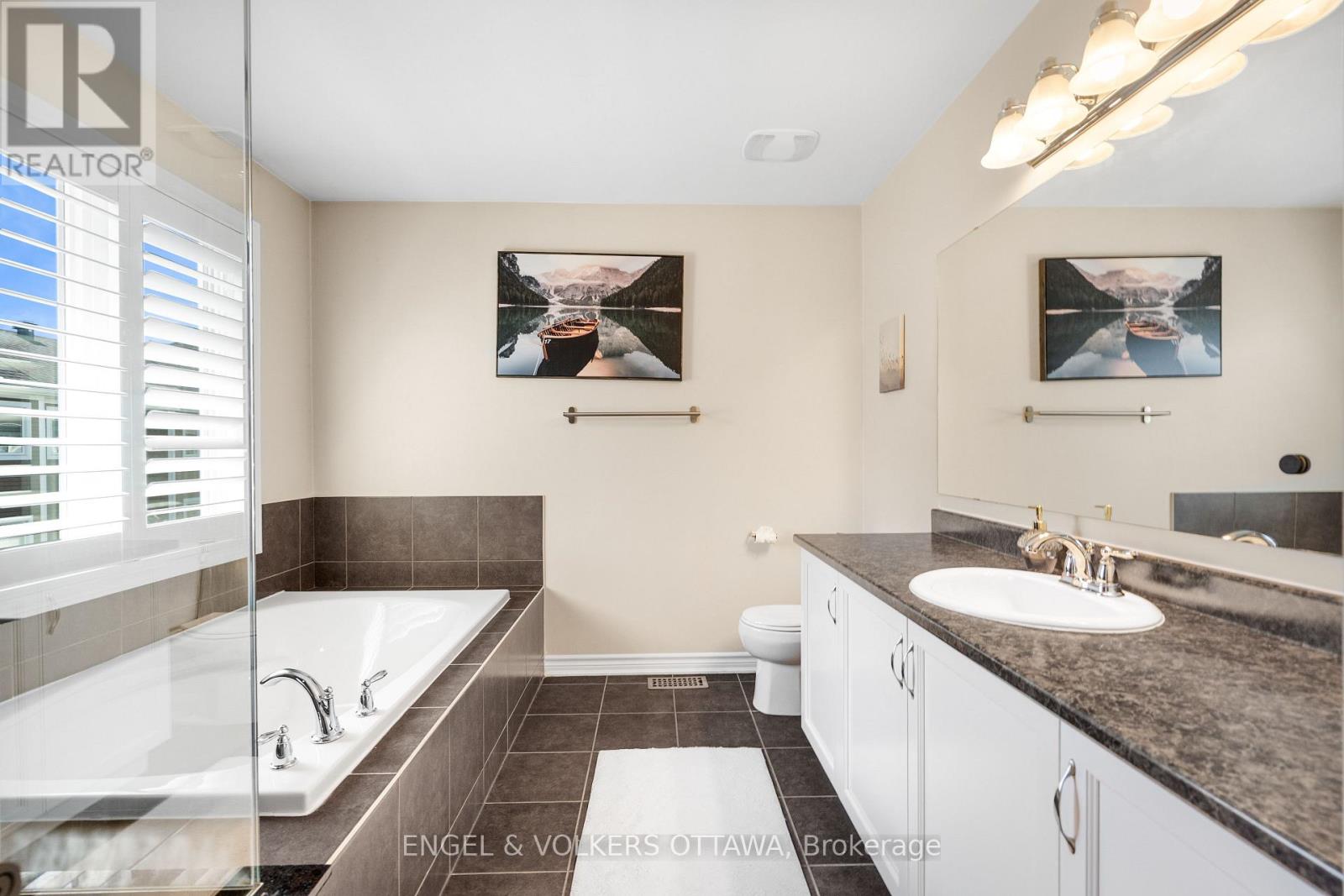 5 Bed, 5 Bath House for Sale in Ottawa – 520 BRIGATINE AVENUE, Ottawa – MLS# X13767110 - Image 18