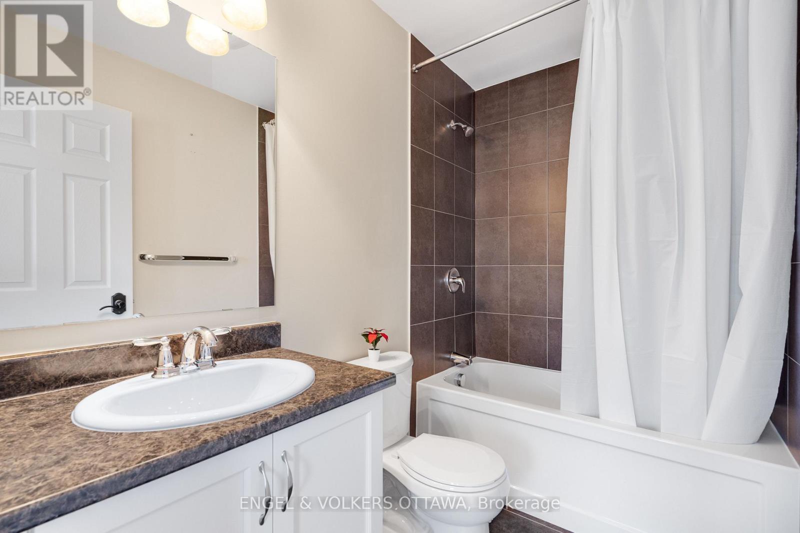 5 Bed, 5 Bath House for Sale in Ottawa – 520 BRIGATINE AVENUE, Ottawa – MLS# X13767110 - Image 22
