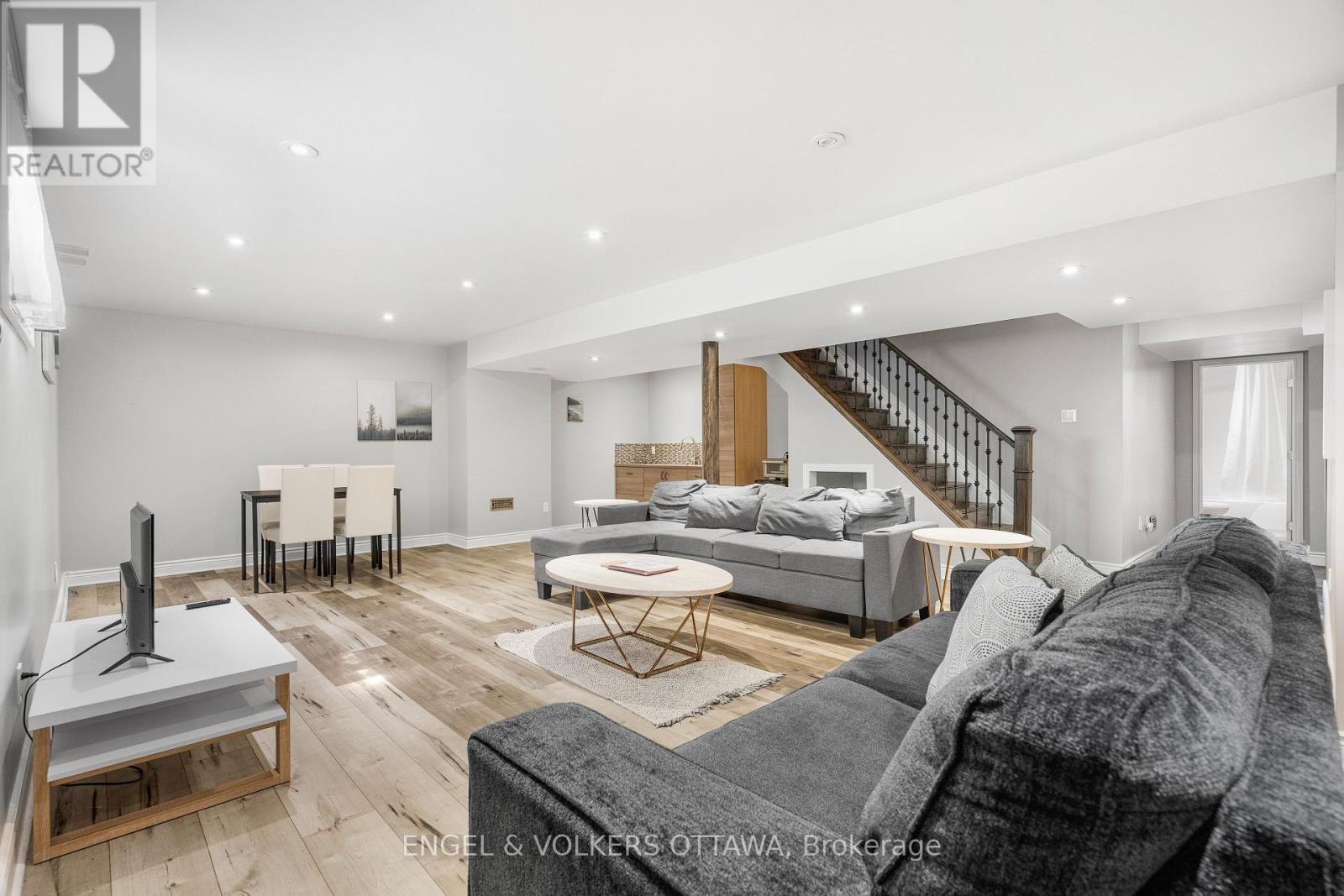 5 Bed, 5 Bath House for Sale in Ottawa – 520 BRIGATINE AVENUE, Ottawa – MLS# X13767110 - Image 30
