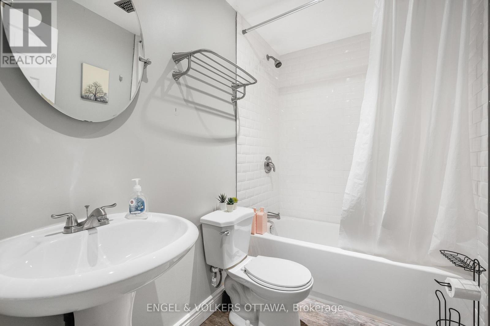 5 Bed, 5 Bath House for Sale in Ottawa – 520 BRIGATINE AVENUE, Ottawa – MLS# X13767110 - Image 34