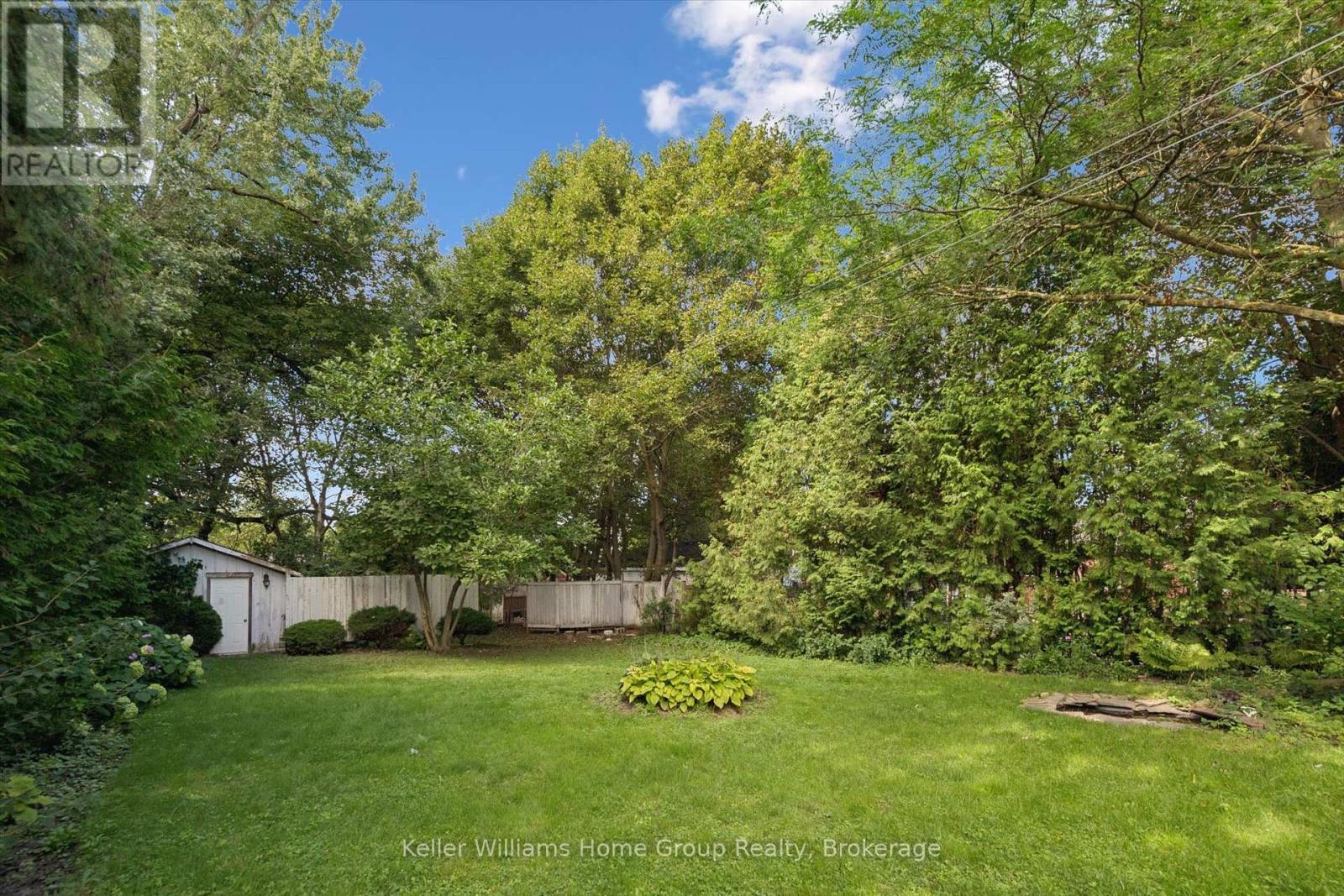 225 ELORA STREET - 38