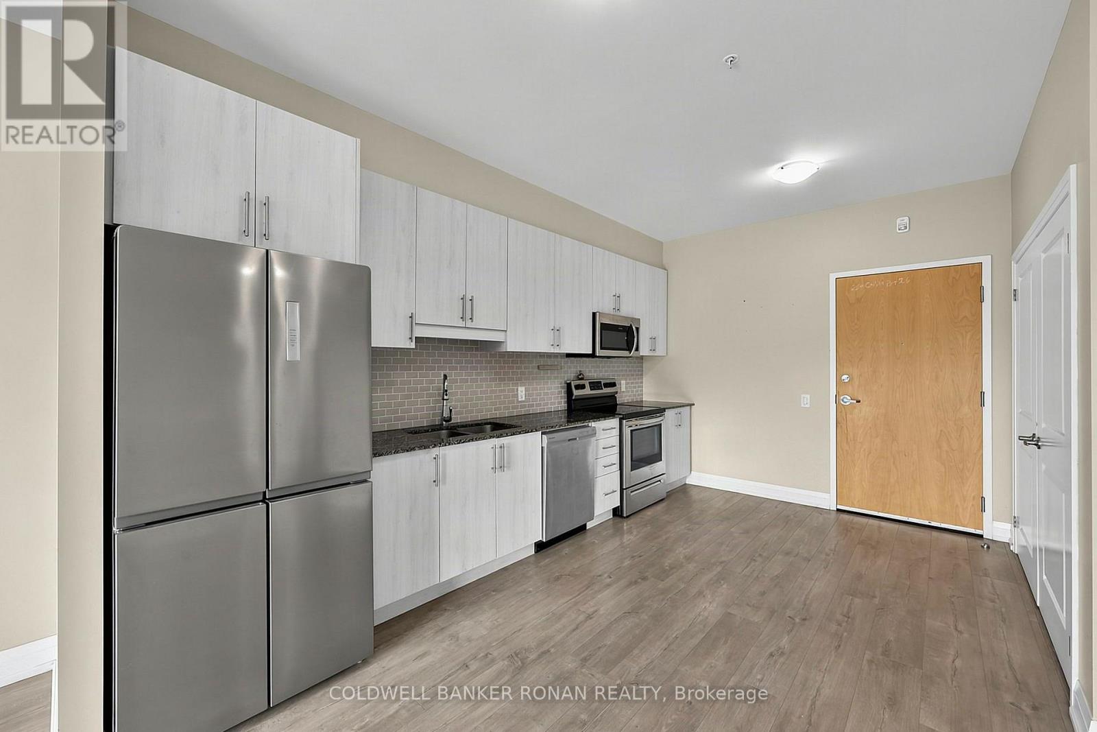 #502 64 QUEEN STREET S - Image 8