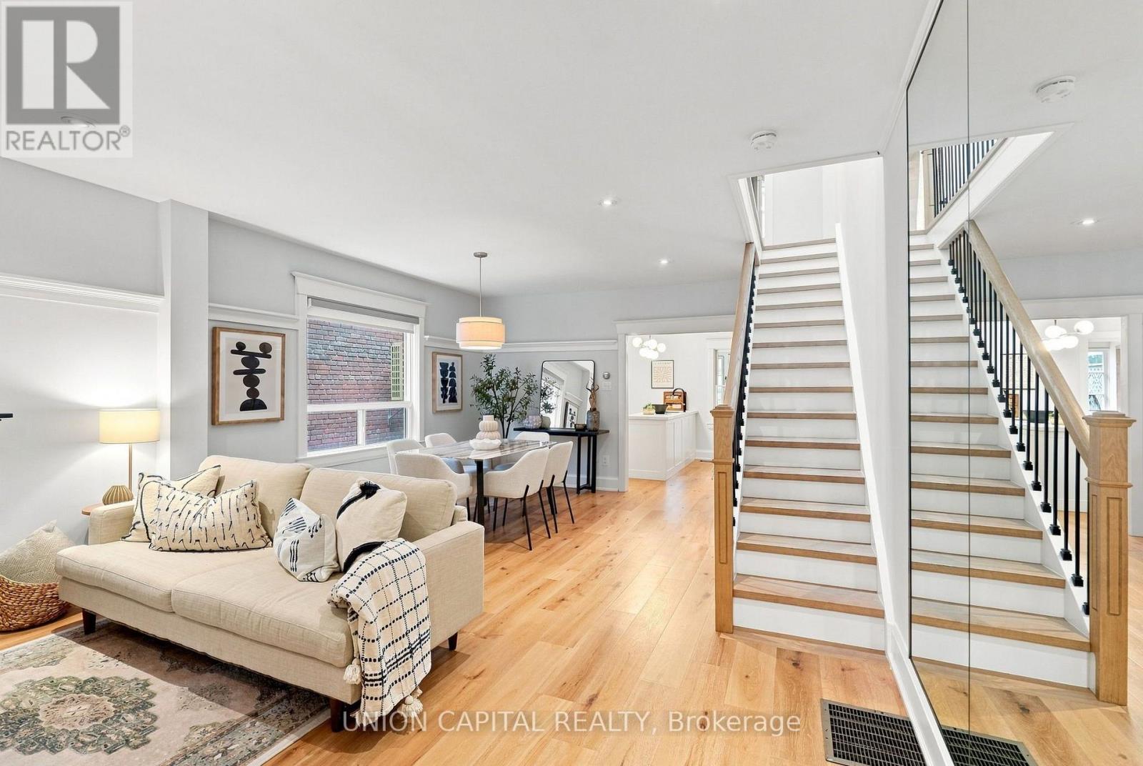 72 ROBBINS AVENUE - 4