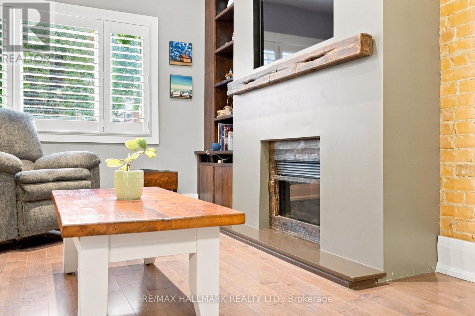 1 GLENMOUNT PARK ROAD - 17