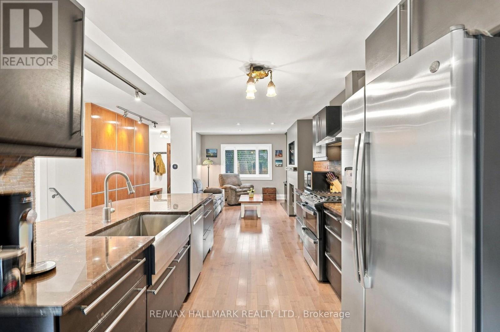 1 GLENMOUNT PARK ROAD - 4