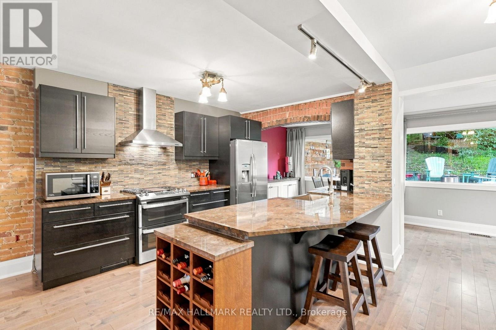 1 GLENMOUNT PARK ROAD - 5