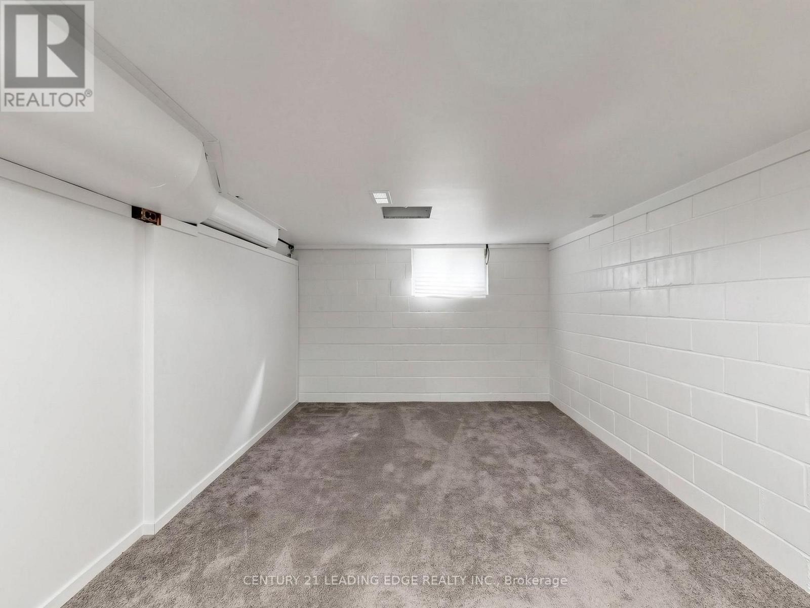 177 PARK ROAD N - Image 33