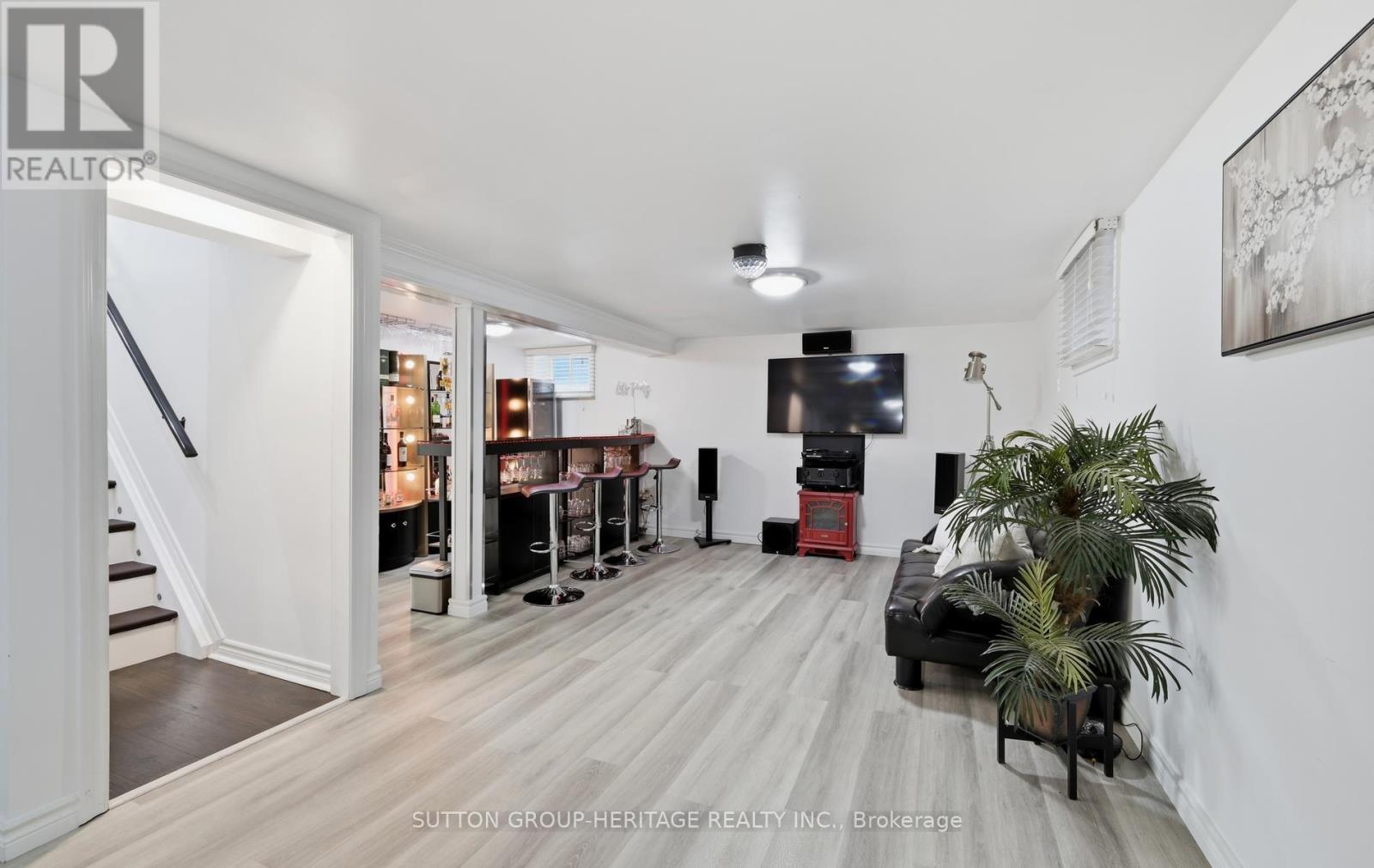 1020 WARDMAN CRESCENT - Image 28