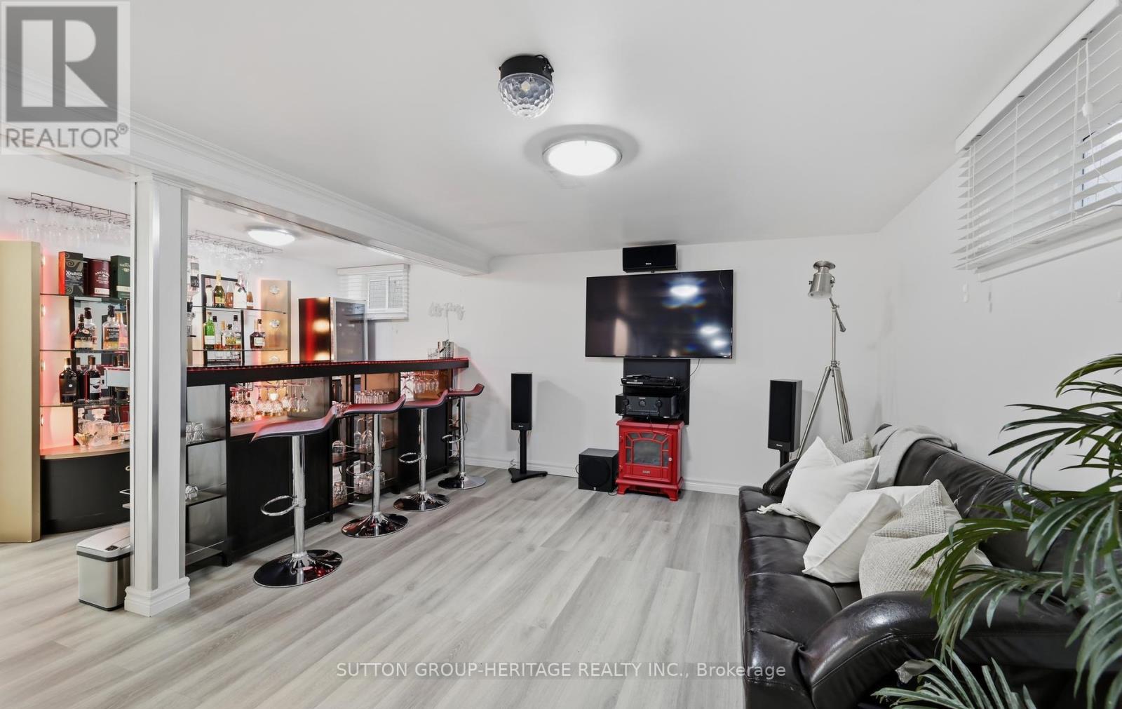 1020 WARDMAN CRESCENT - Image 32