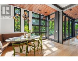11 Pine Crescent, Toronto, ON M4E1L1 Photo 23