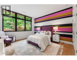 11 Pine Crescent, Toronto, ON M4E1L1 Photo 31