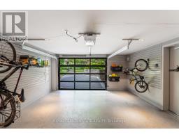 11 Pine Crescent, Toronto, ON M4E1L1 Photo 42