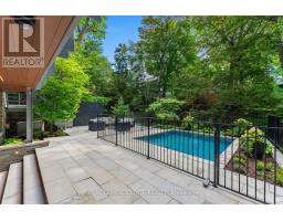 11 Pine Crescent, Toronto, ON M4E1L1 Photo 44
