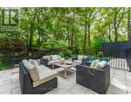 11 Pine Crescent, Toronto, ON M4E1L1 Photo 46