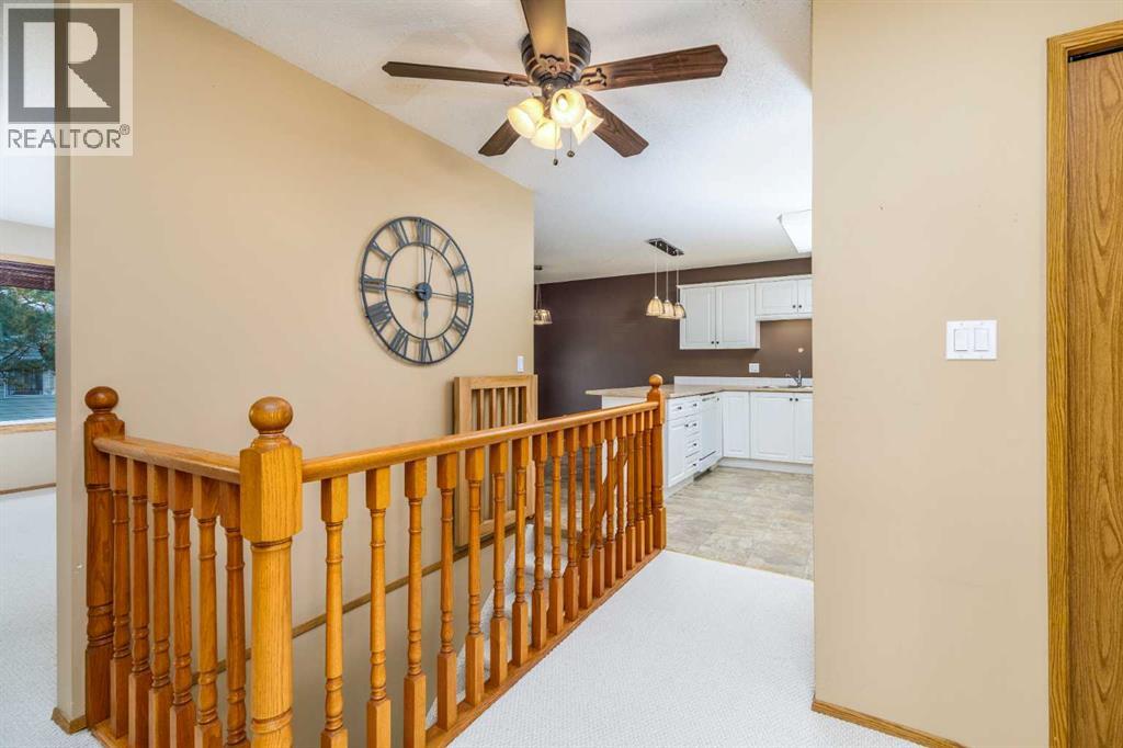 38, 2821 Botterill Crescent, Red Deer — photo 6