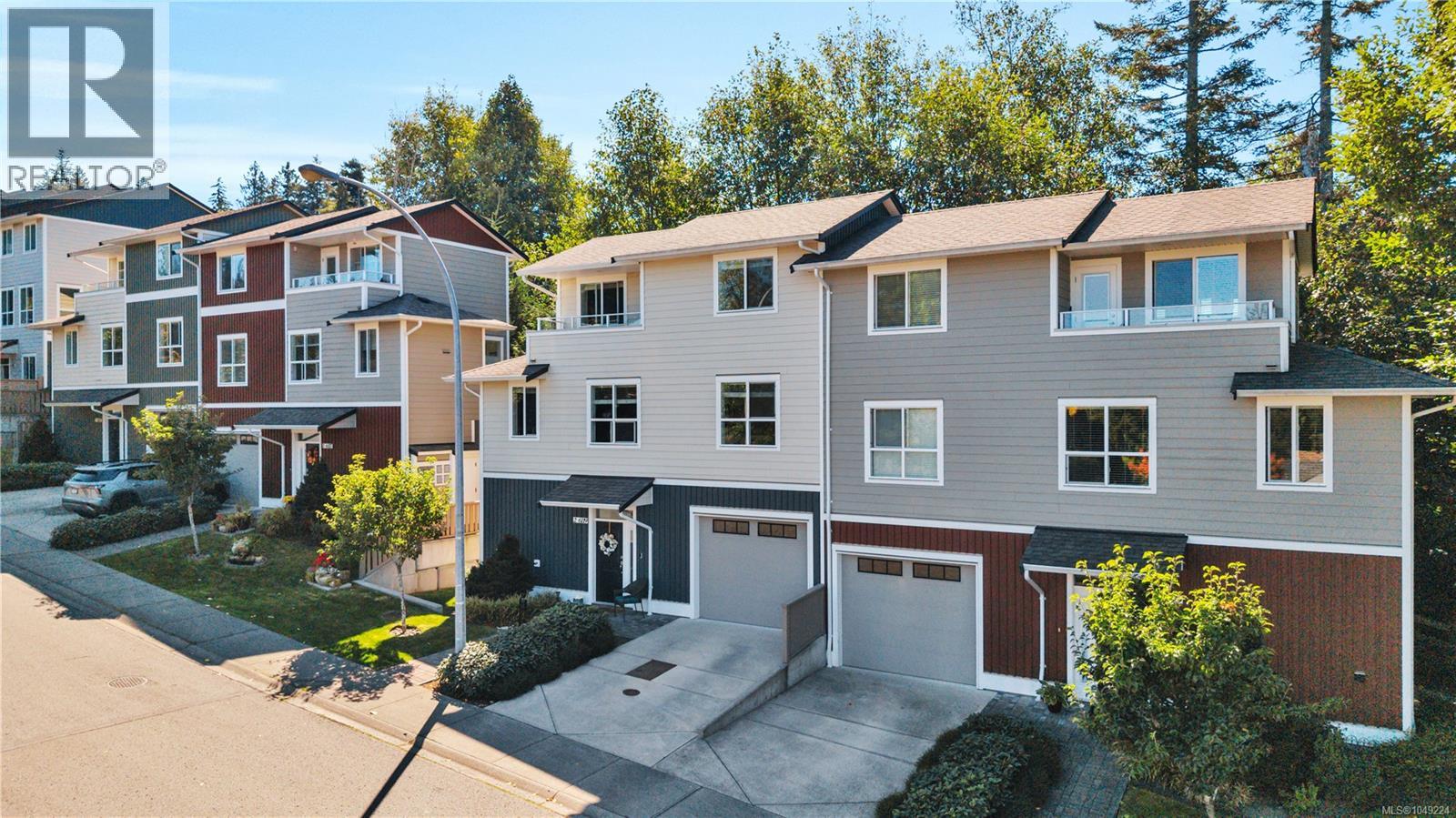 #2 6119 Glacier Way - Image 39