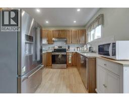 165 Greig Drive, Red Deer, AB T4P2N4 Photo 13