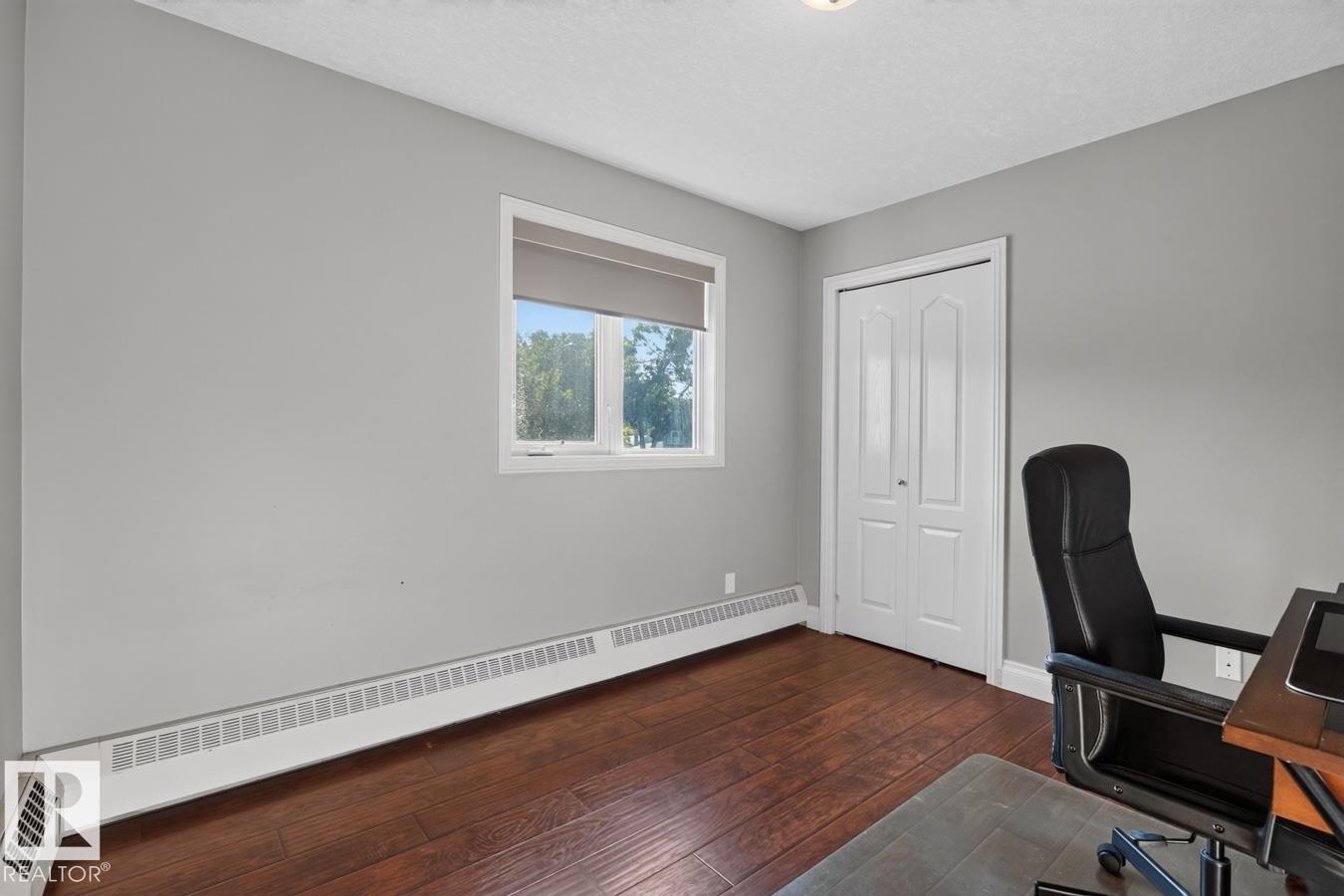 #52 9908 80 AV NW - 22