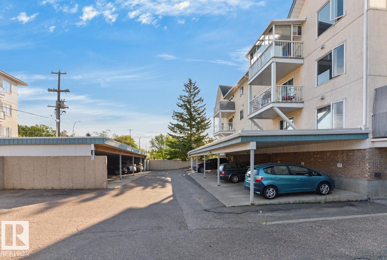 #52 9908 80 AV NW - Image 35