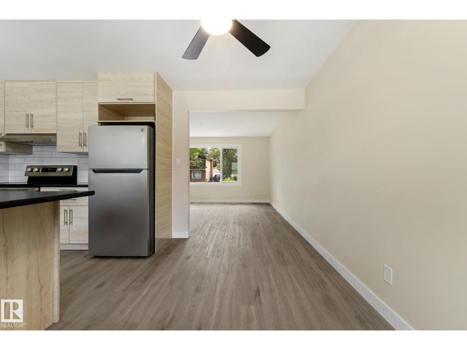 14715 62 ST NW - 17