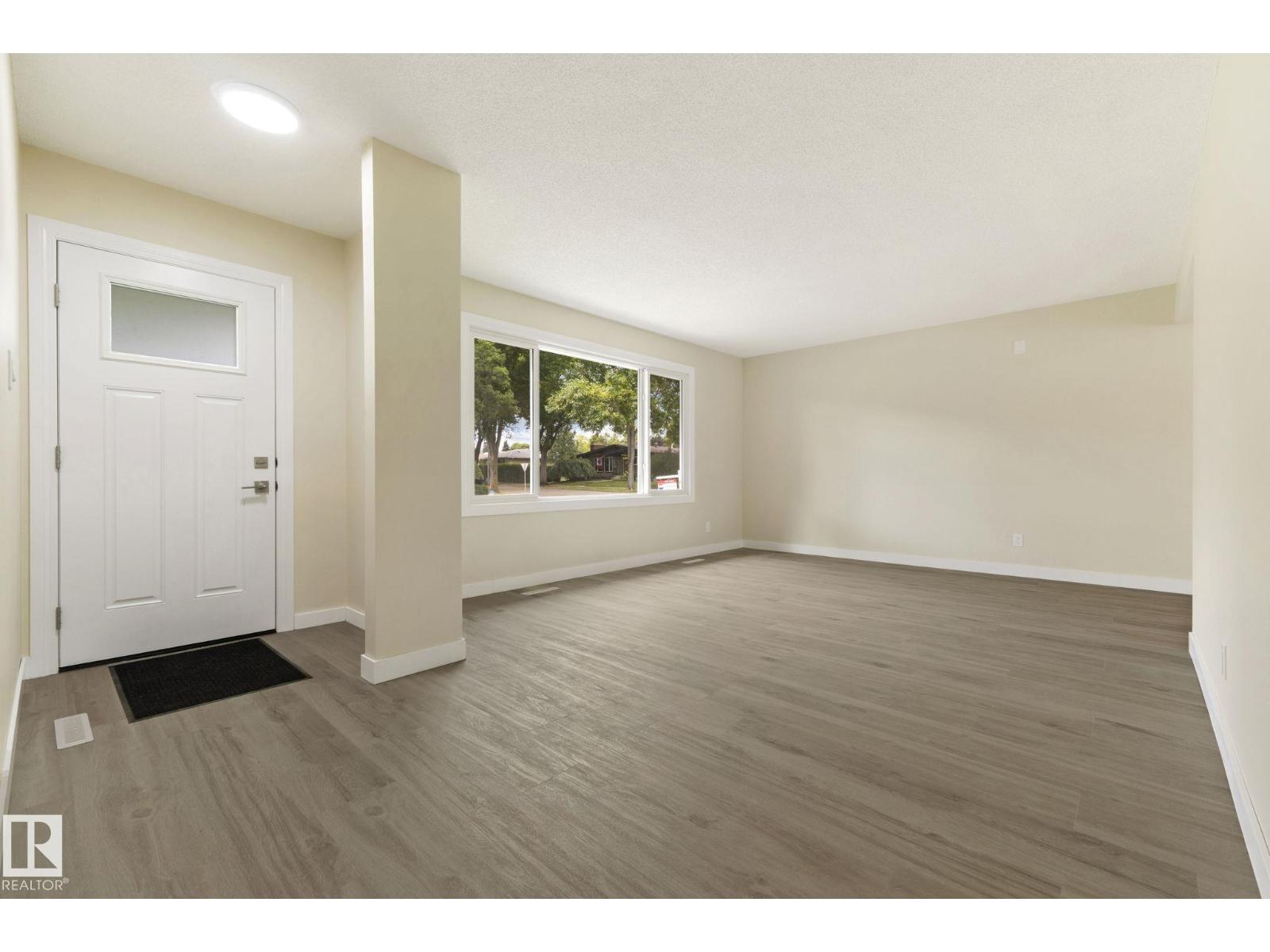 14715 62 ST NW - 6