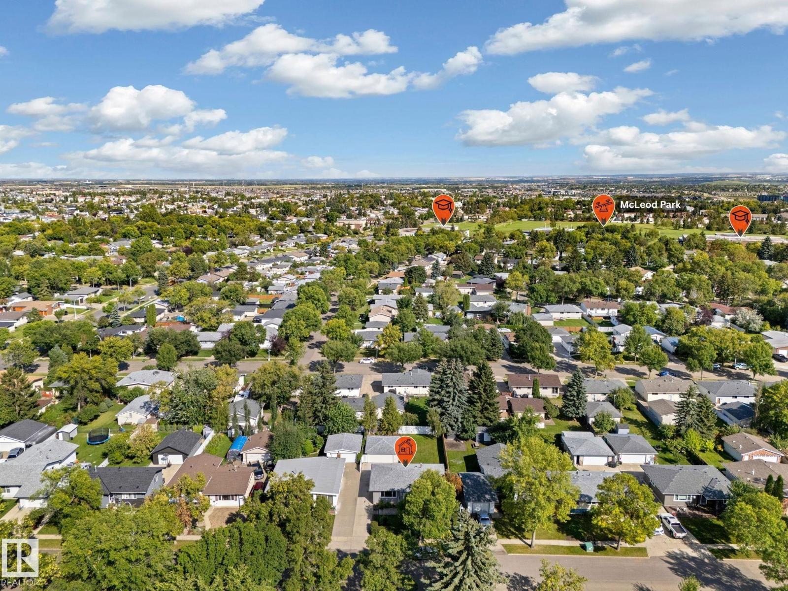 14715 62 ST NW - 65