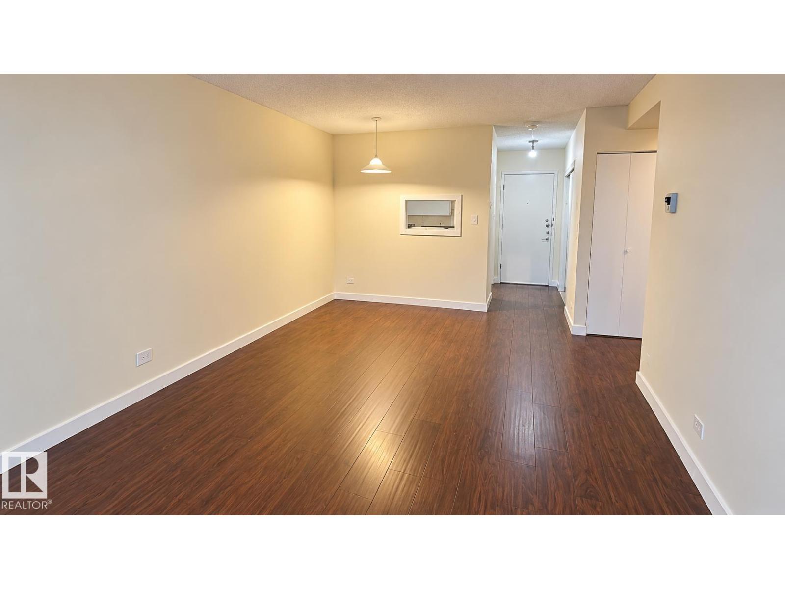 #1007 10140 120 ST NW - 20