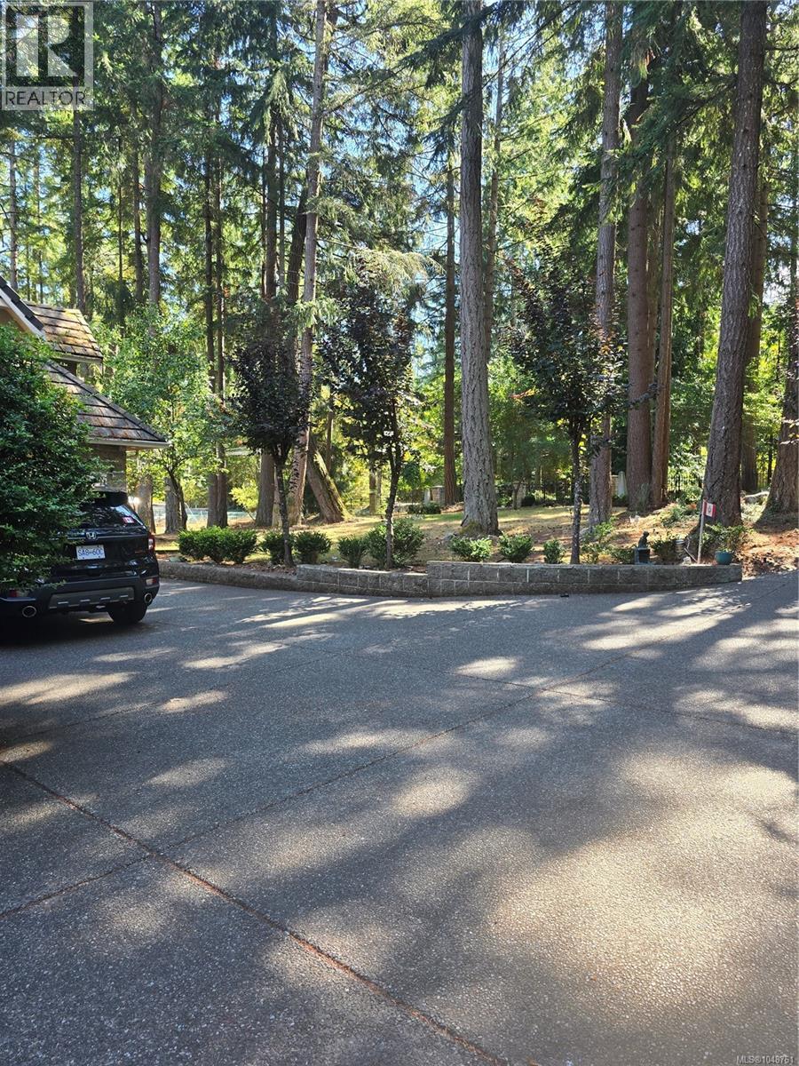 870 Falkirk Ave - Image 55