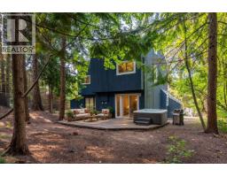 3015 Alpine Crescent, Whistler, BC V8E0B8 Photo 21