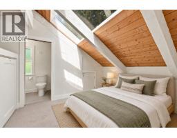 3015 Alpine Crescent, Whistler, BC V8E0B8 Photo 13