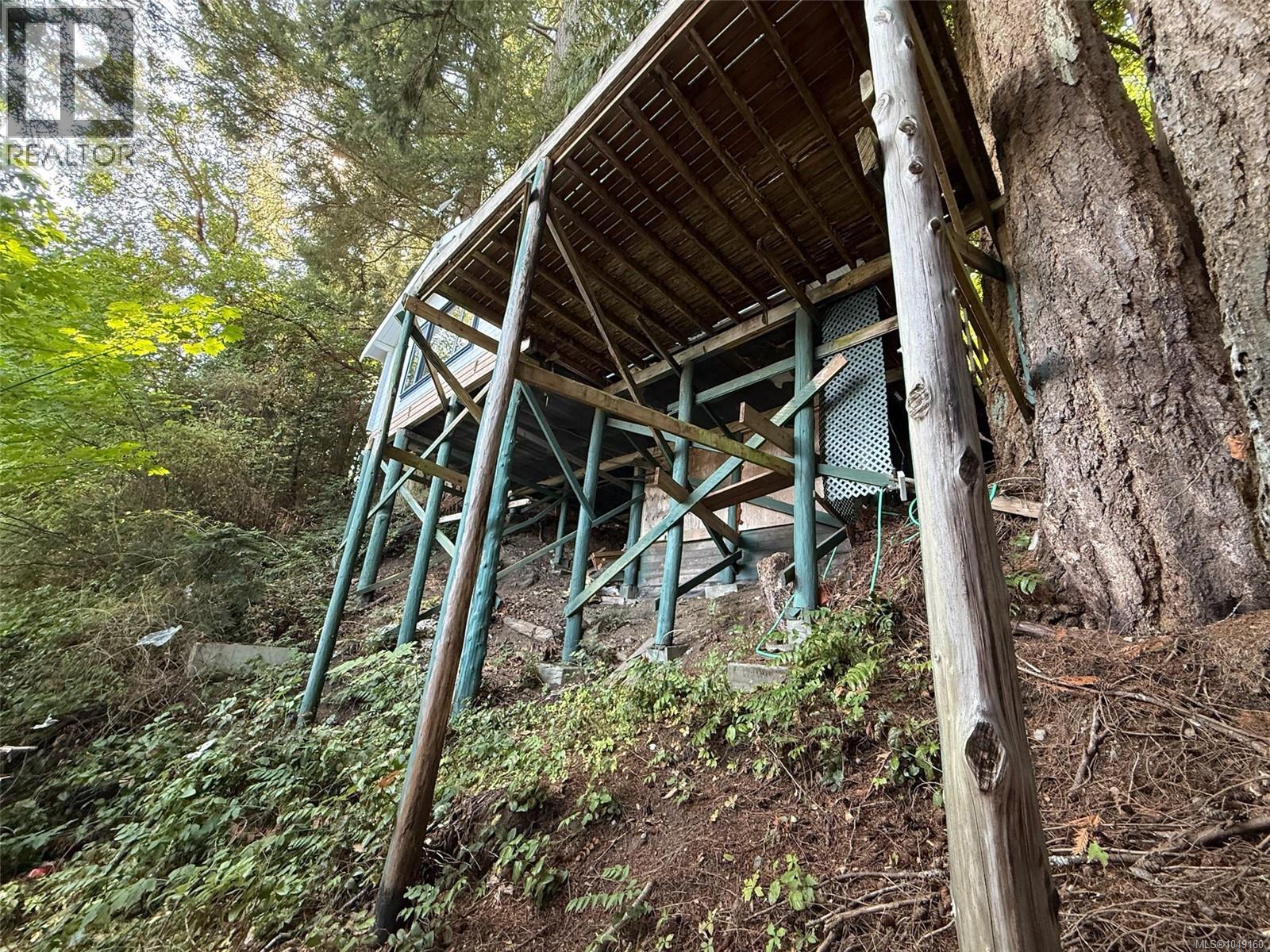 221 Isabella Point Rd, Salt Spring