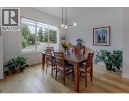 3337 41 Street SW - photo 7