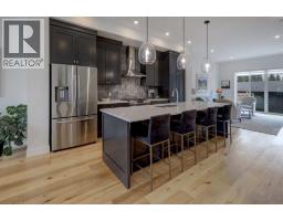 3337 41 Street SW - photo 1
