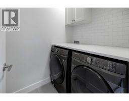 3337 41 Street SW - photo 22