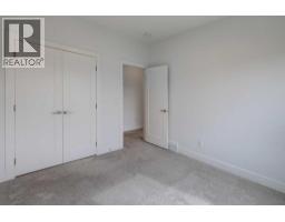 3337 41 Street SW - photo 18