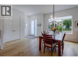 3337 41 Street SW - photo 8