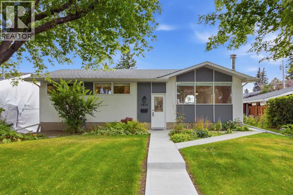 2835 63 Avenue SW, Lakeview, Calgary photo 1