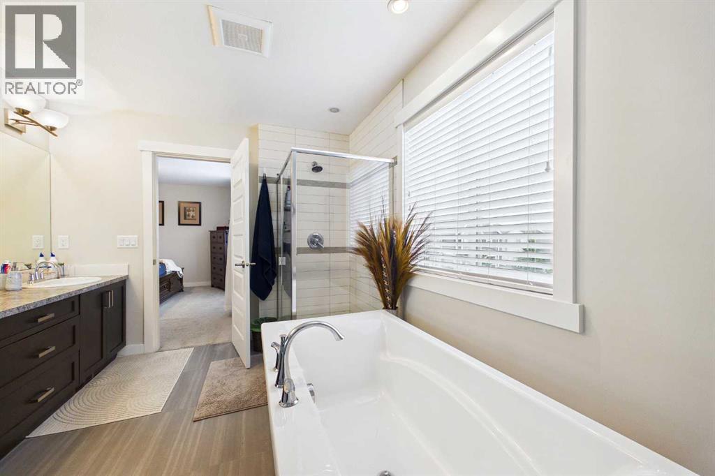 #1604 1086 Williamstown Boulevard NW - Image 26