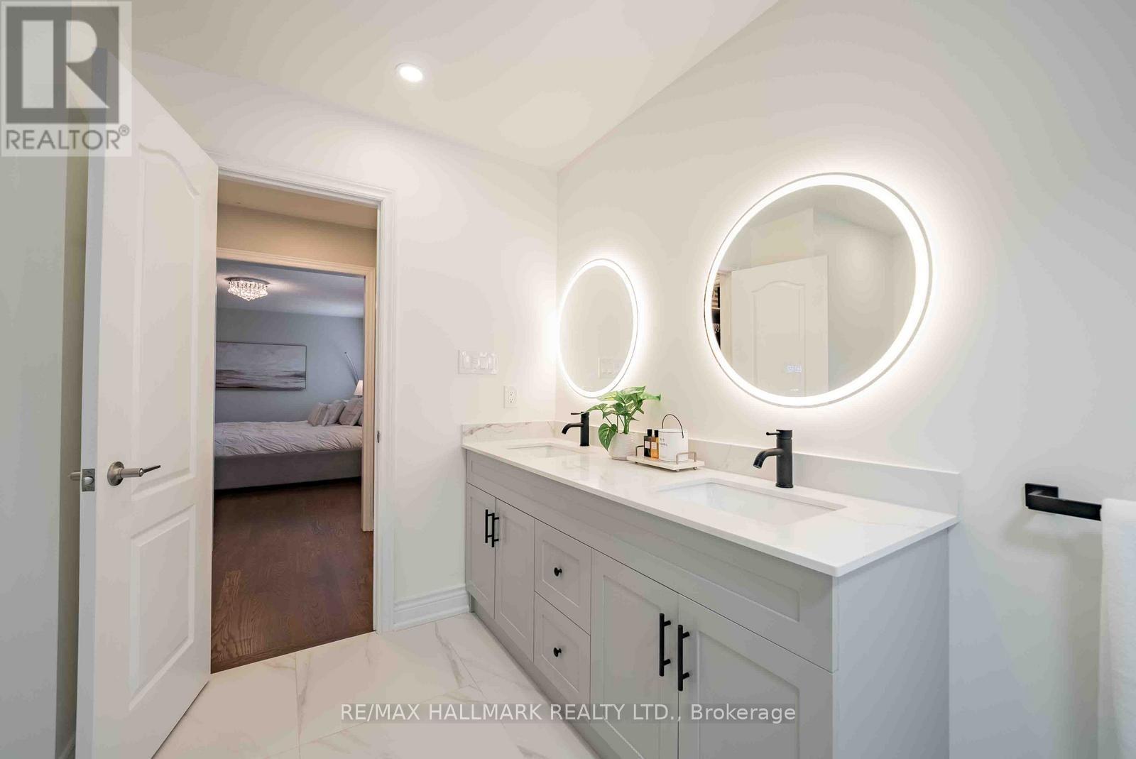 411 HOOVER PARK DRIVE - Image 25