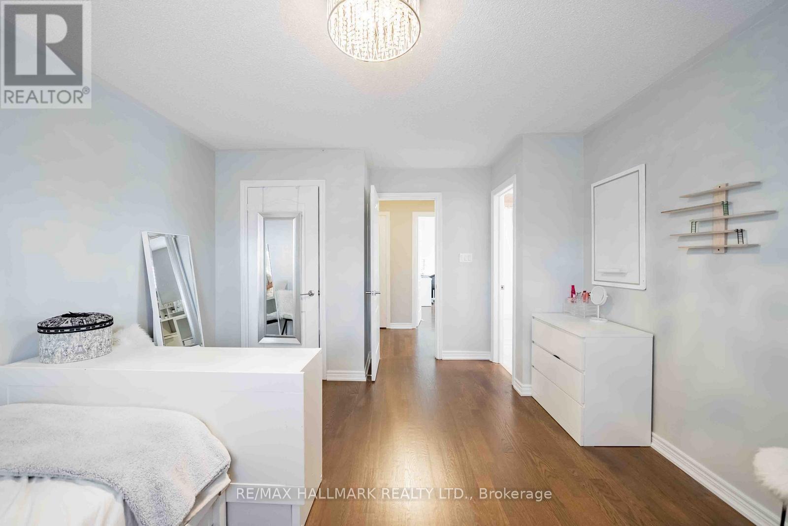 411 HOOVER PARK DRIVE - Image 33
