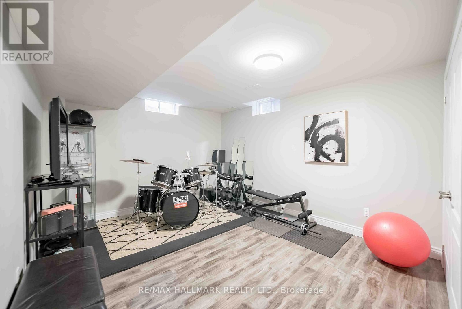 411 HOOVER PARK DRIVE - Image 38