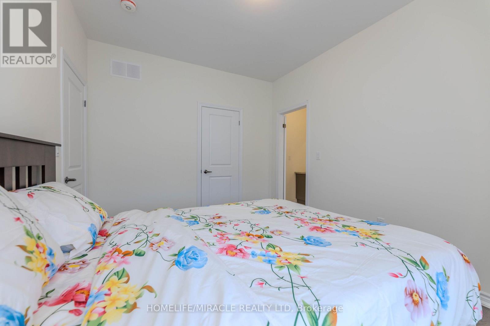 89 HALLDORSON AVENUE - 29