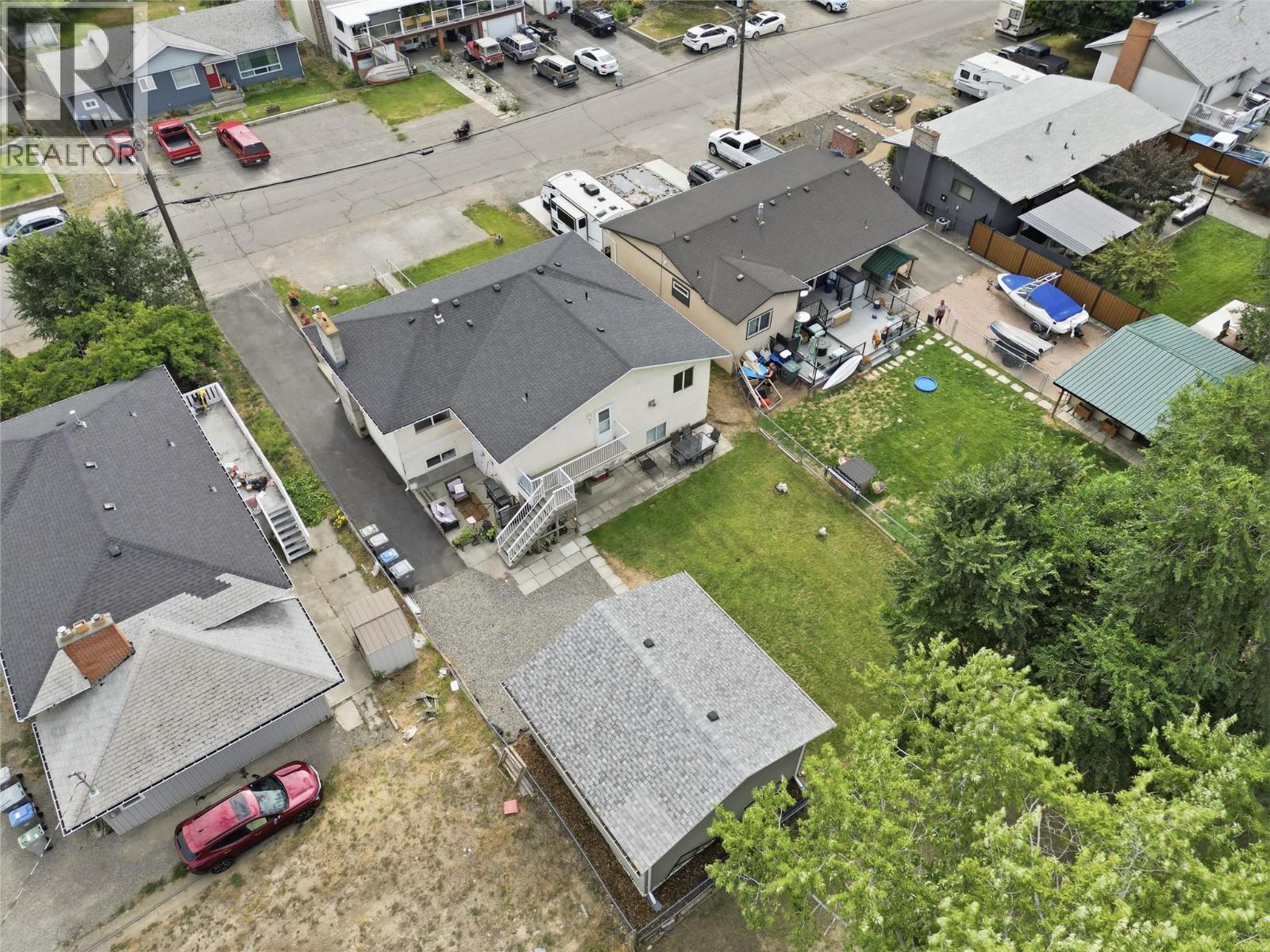 908 RENFREW Avenue - 50