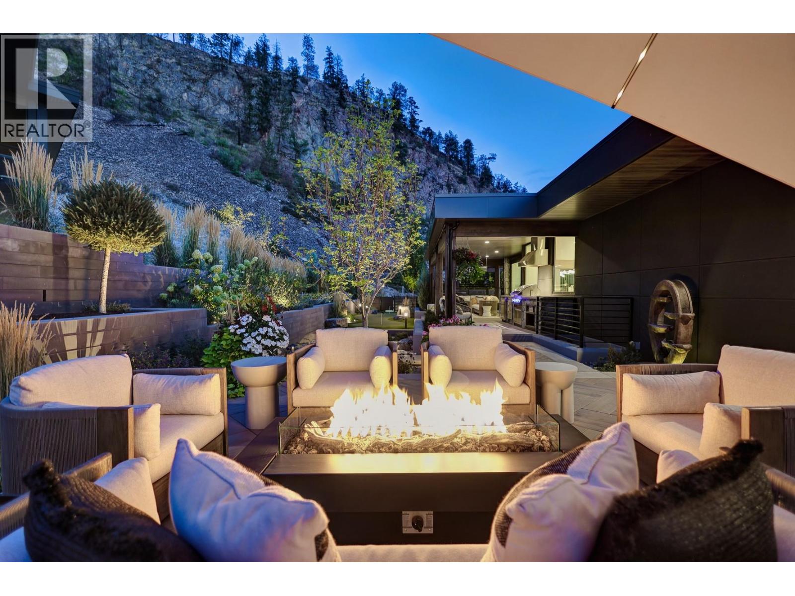 9857 Beacon Hill Drive, Lake Country - Image 1