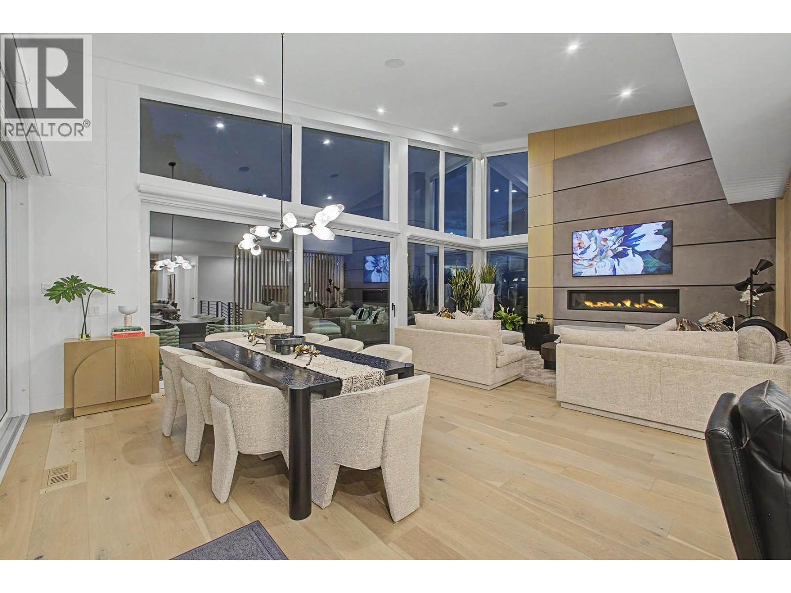9857 Beacon Hill Drive, Lake Country - Image 1