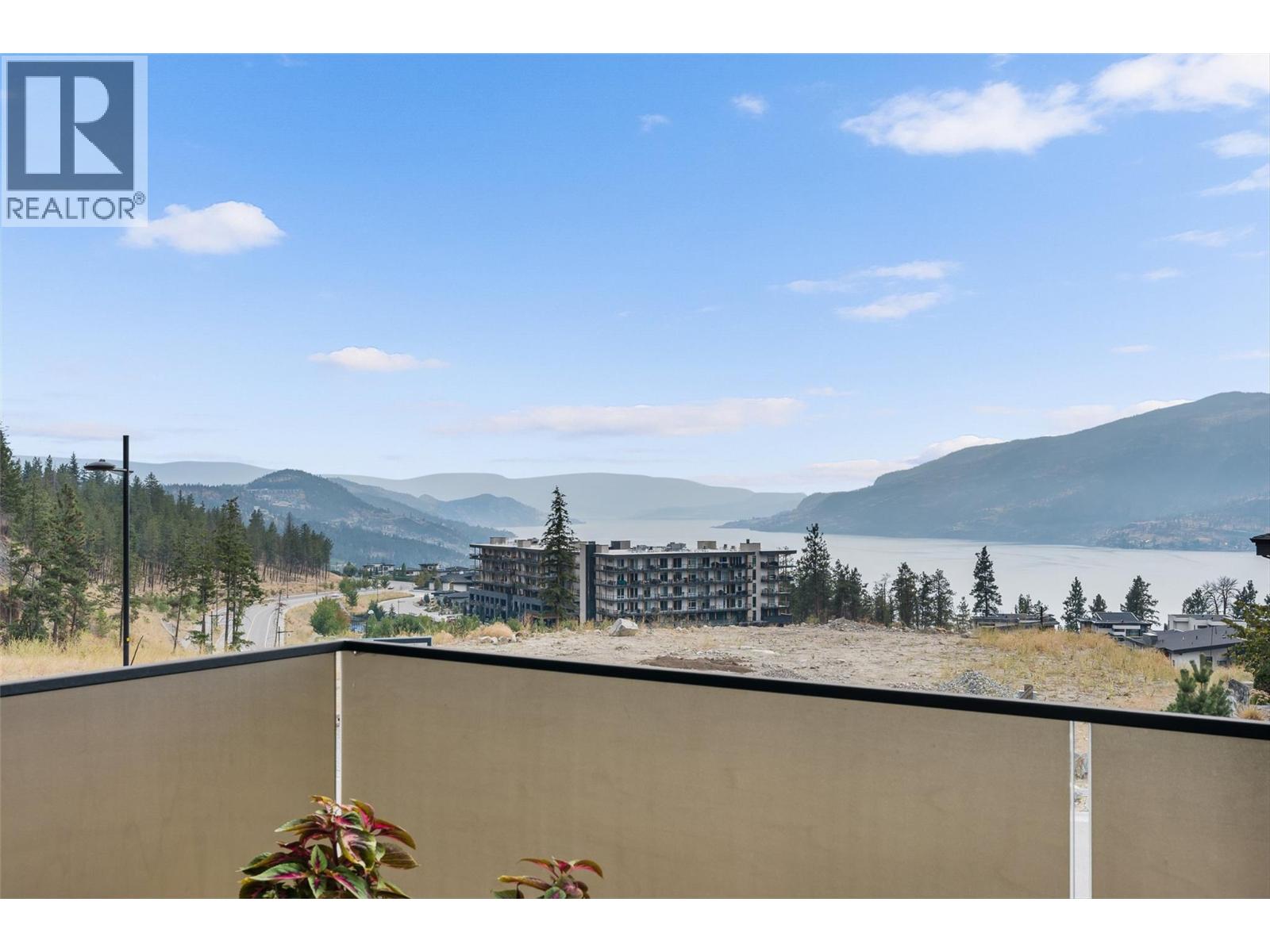 9857 Beacon Hill Drive, Lake Country - Image 1