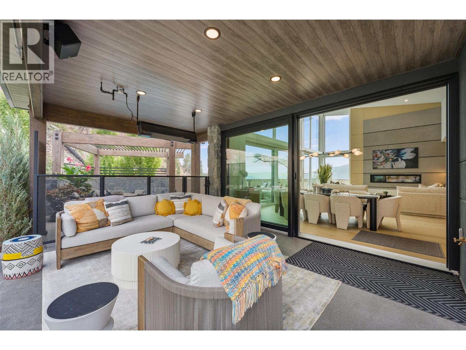 9857 Beacon Hill Drive, Lake Country - Image 1